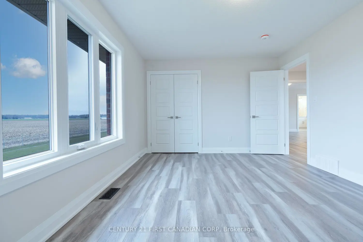 Additional image 7 of 240 Leitch Street