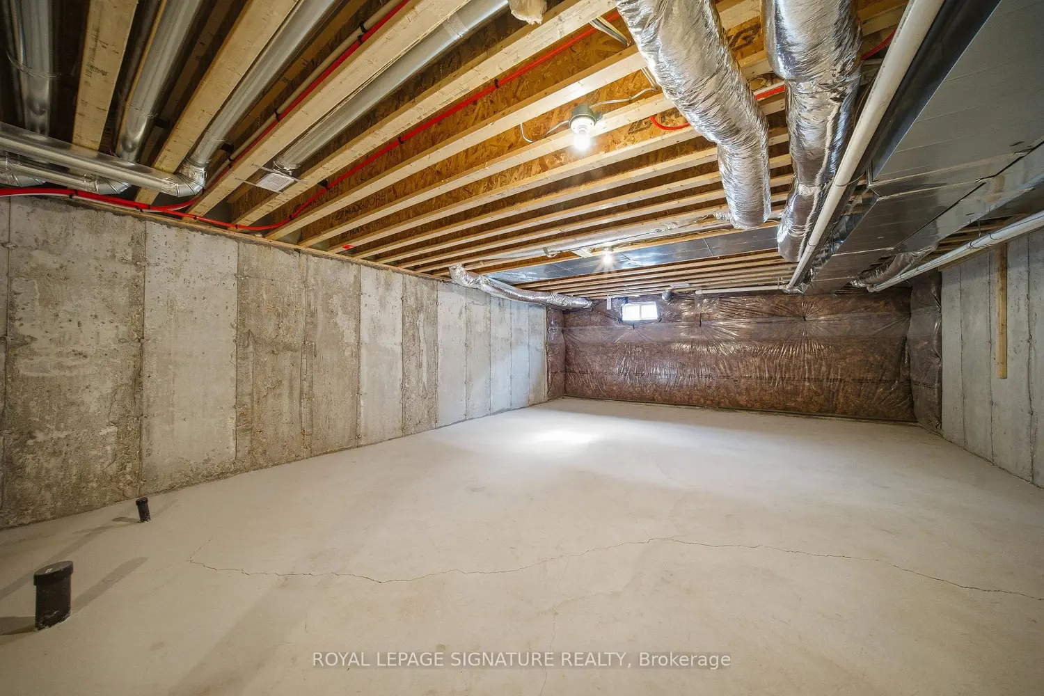 Additional image 5 of 1201 Dartmouth Crescent