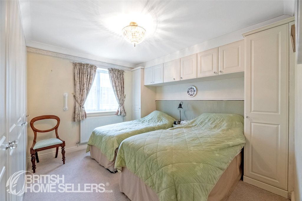 Additional image 15 of 2 bed flat for saleDeganwy Road, Deganwy, Conwy LL31