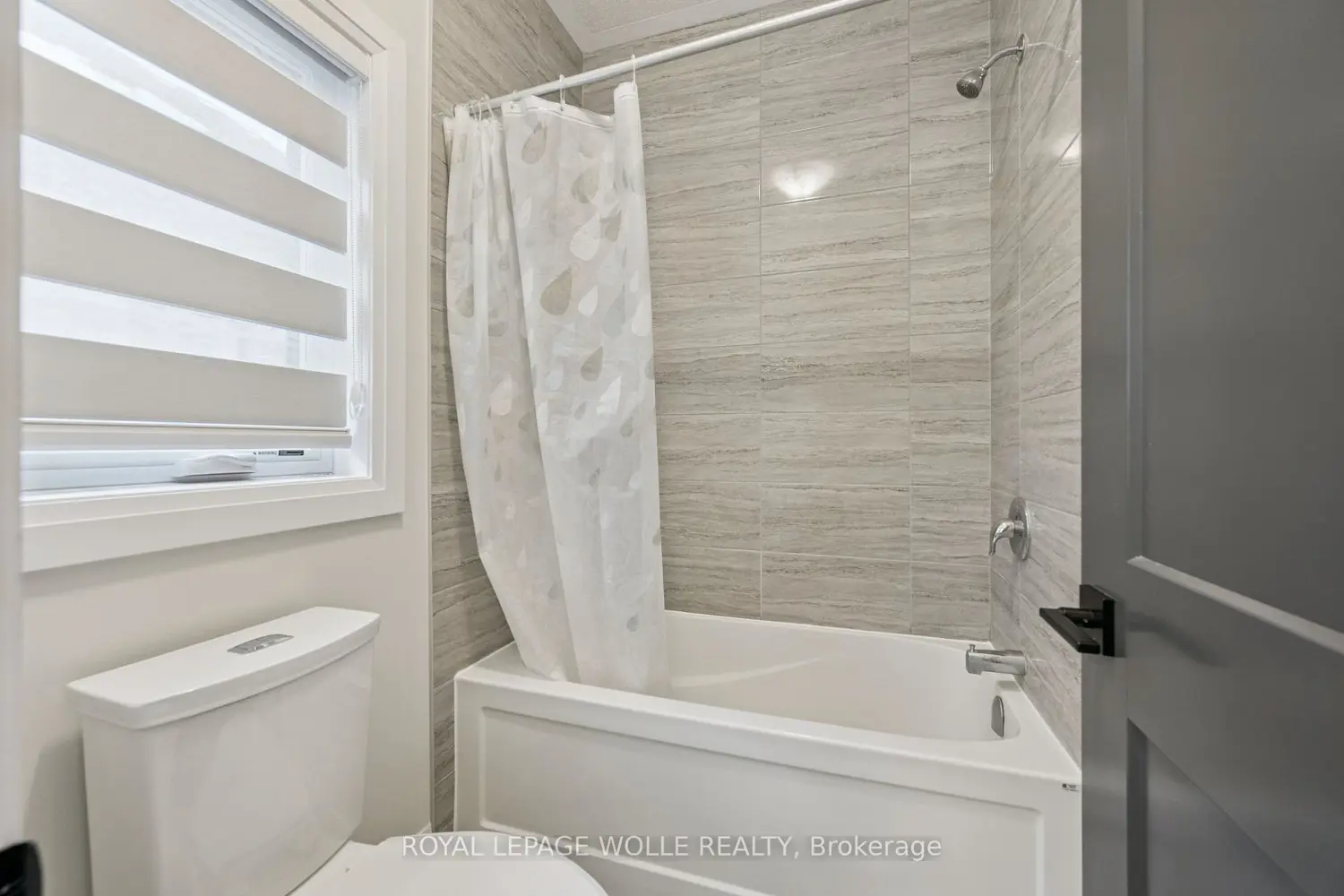 Additional image 9 of 163 Redtail Street