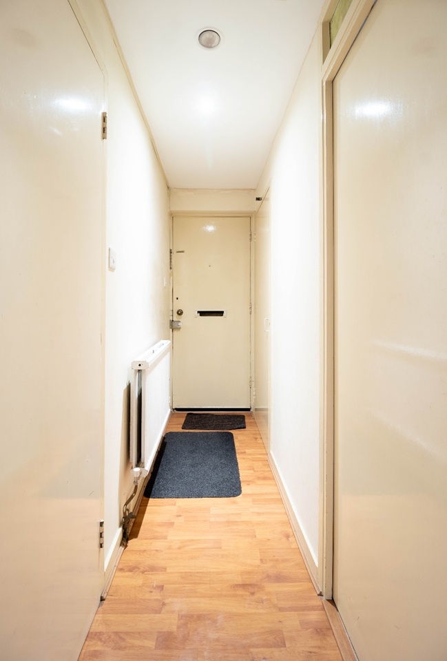 Additional image 5 of Room in a Shared Flat, Fawcett Close, SW11, SW11 2LU