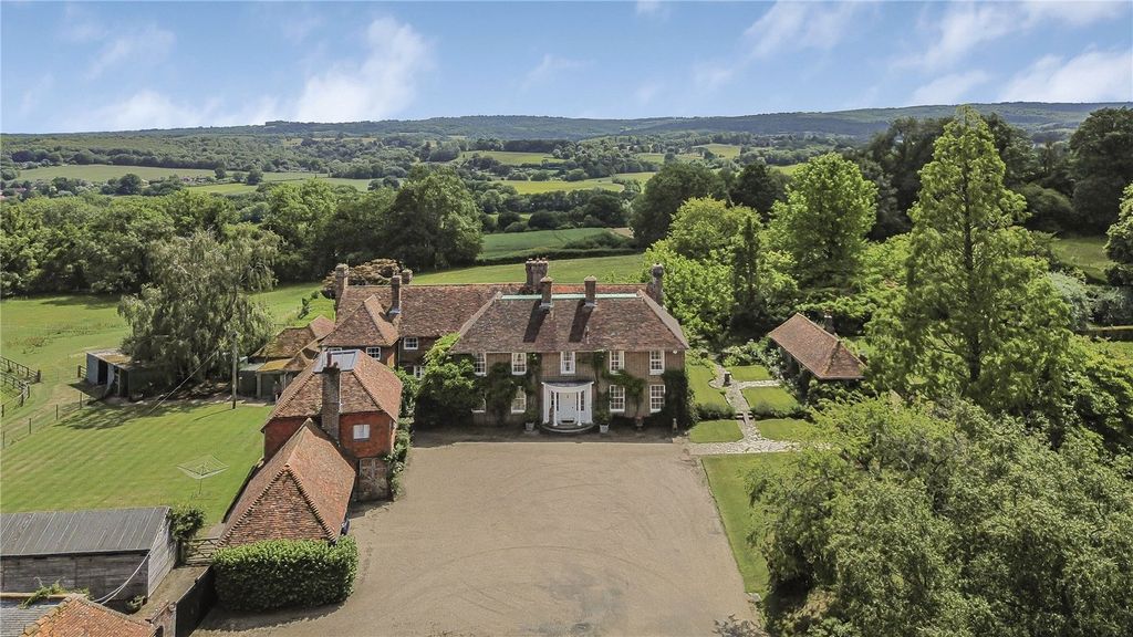 8 bed equestrian for saleBeech Green Lane, Withyham, Hartfield, East Sussex TN7