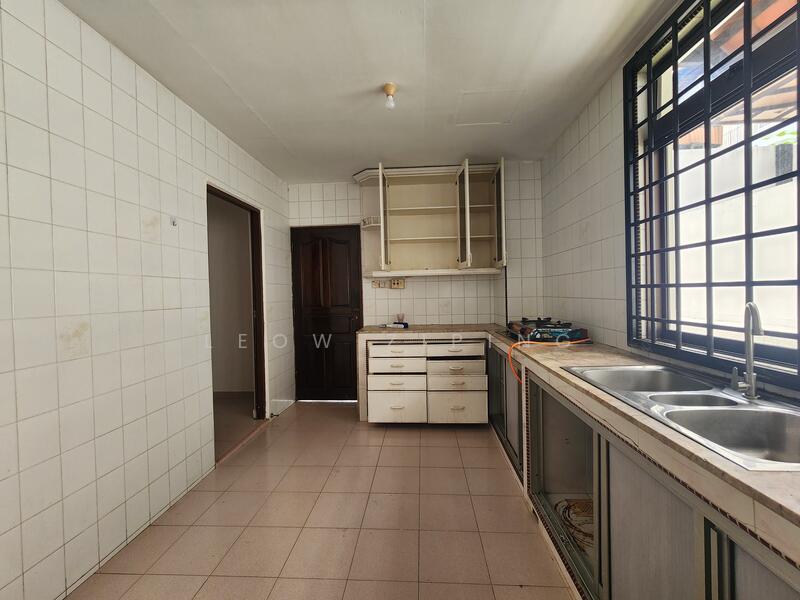 Additional image 3 of Kembangan estate