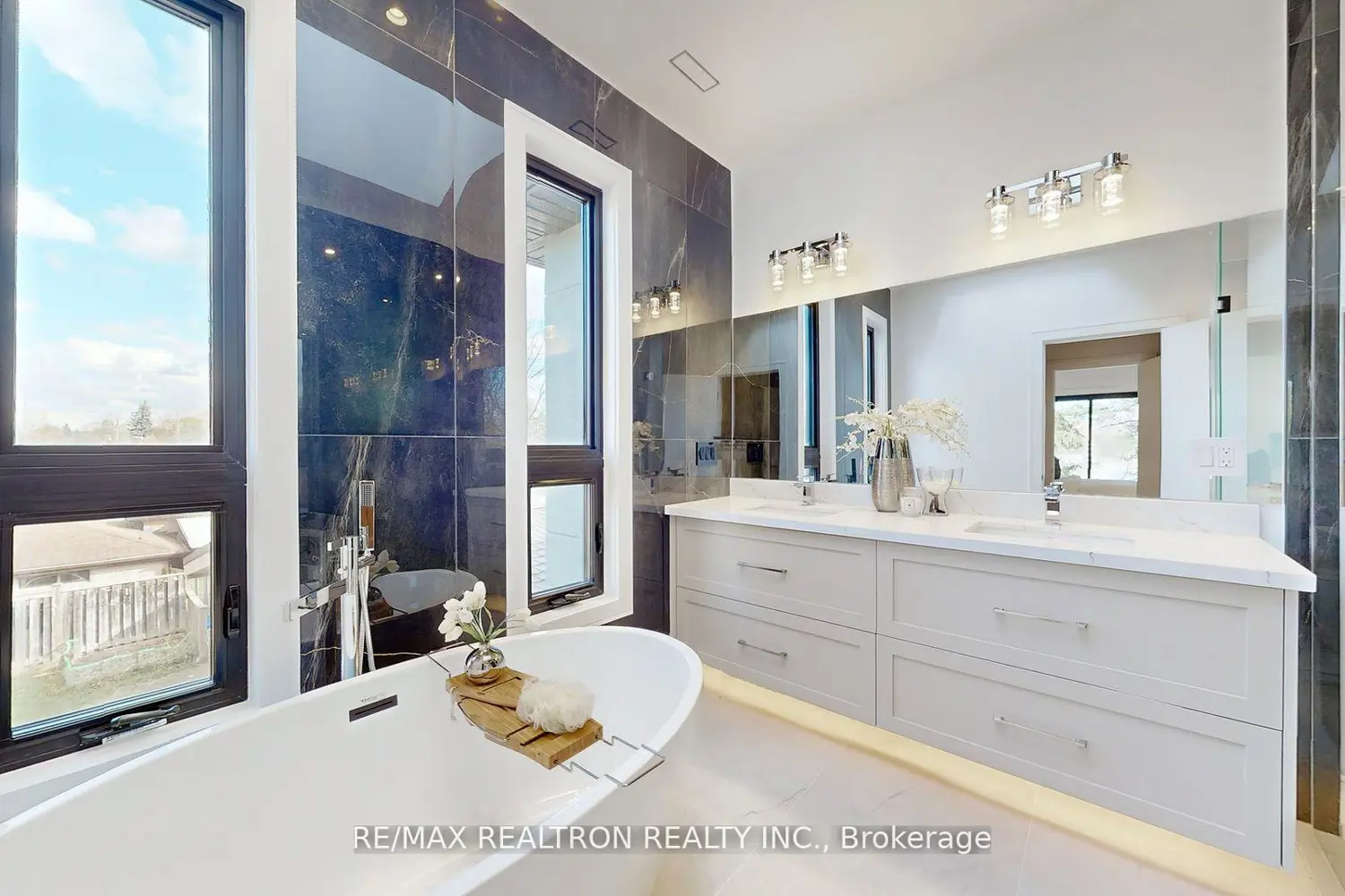 Additional image 14 of 84 Murray Drive