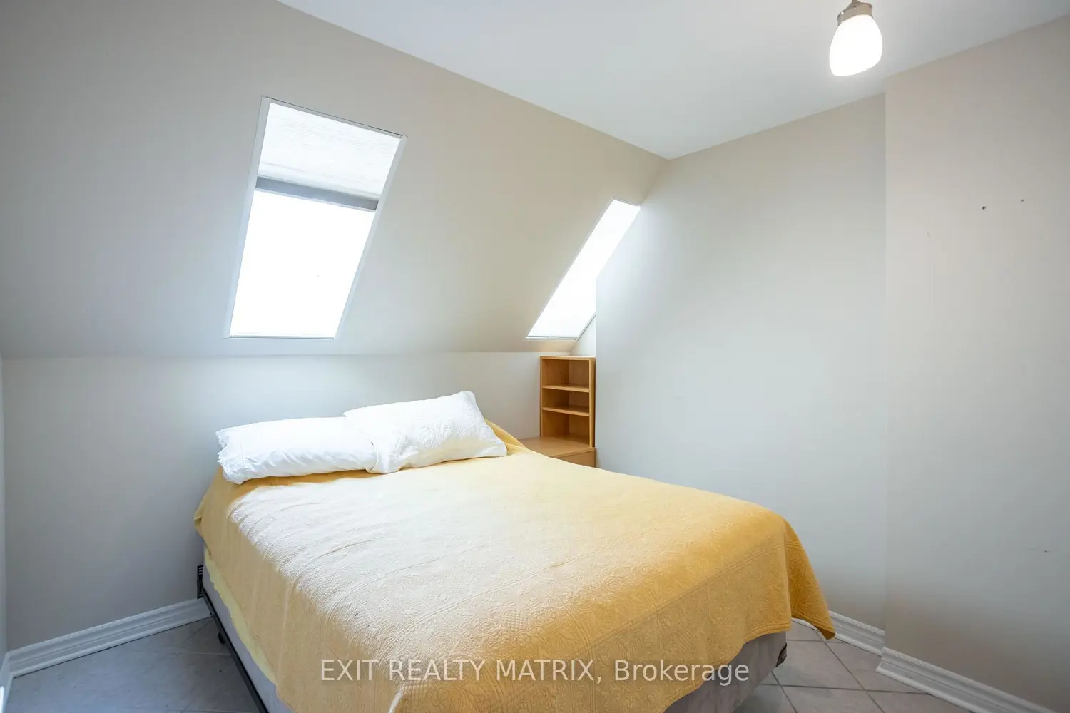 Additional image 16 of 2392 8Th Line Road