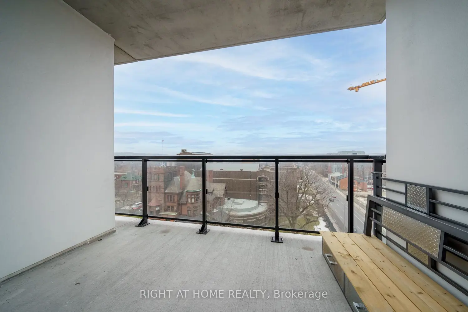 Additional image 14 of 15 Queen Street 807