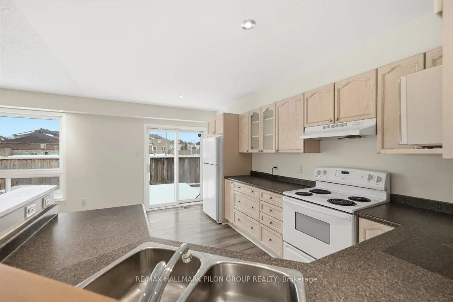 Additional image 4 of 2015 Breezewood Street