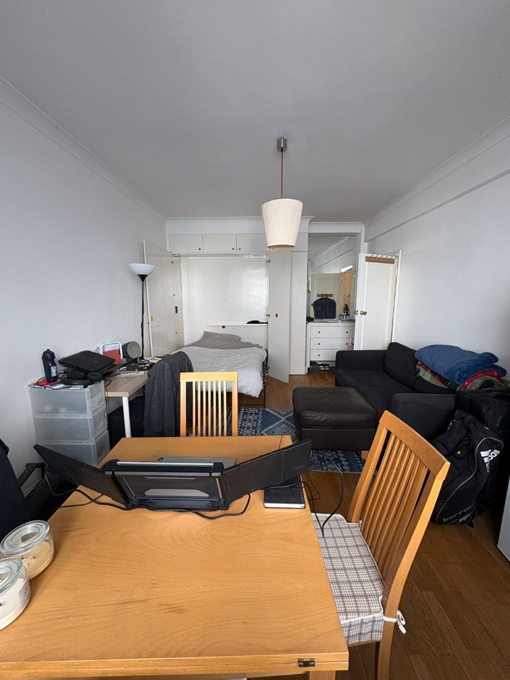 Additional image 3 of Studio Flat, Broadwalk Court, W8, N1 7GU