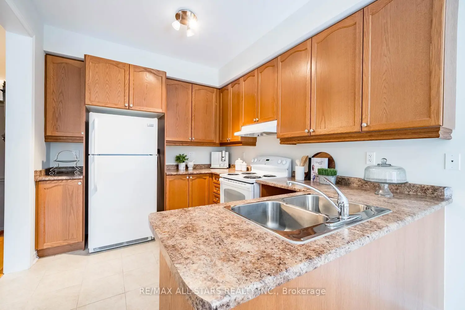 Additional image 6 of 18 Jonas Millway, Whitchurch-Stouffville