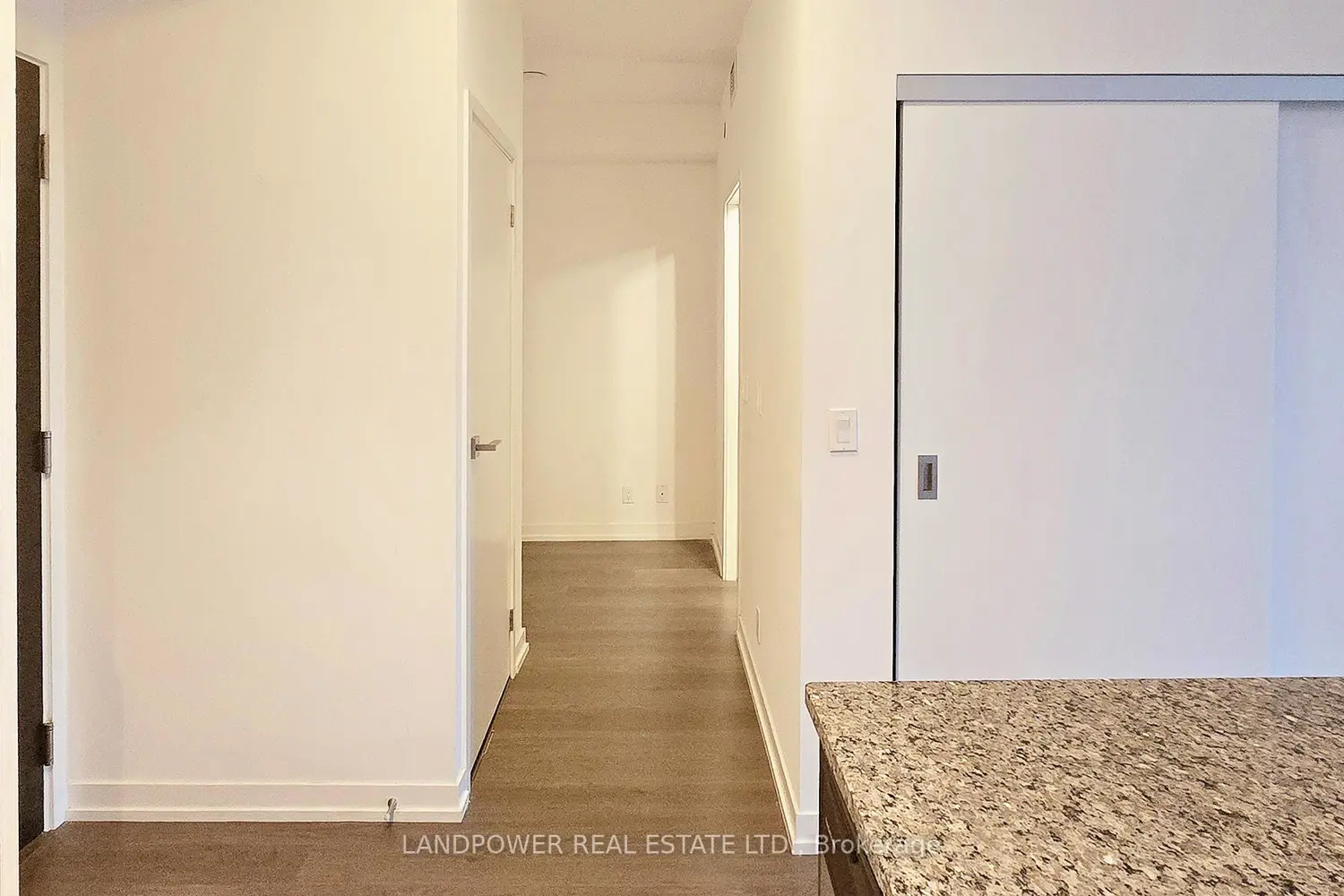 Additional image 17 of 89 Dunfield Avenue 2504