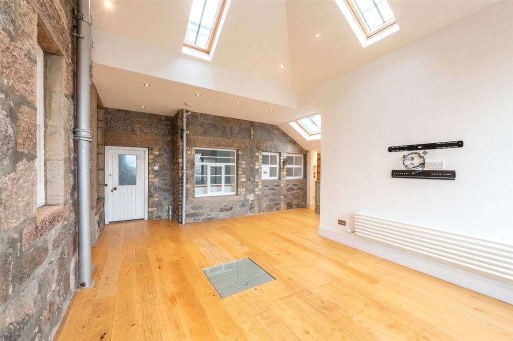 Additional image 18 of 6 bed semi-detached house for sale2 Rubislaw Den North, Aberdeen AB15