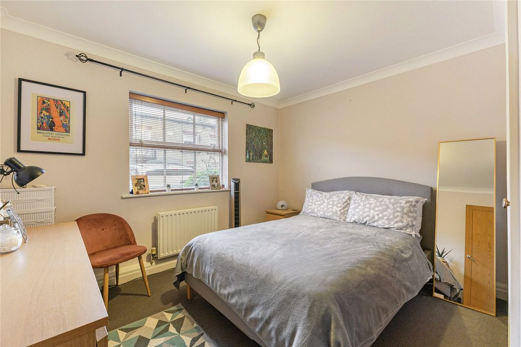 Additional image 8 of 1 bed flat for saleLayton Place, Kew, Richmond TW9