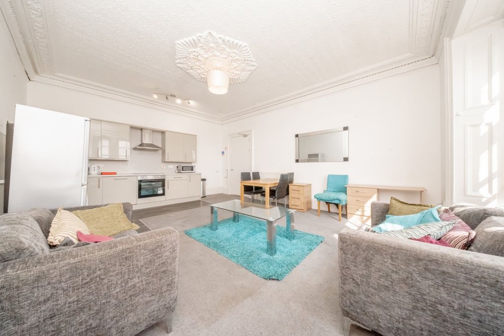 4 bed flat for sale42B Roseangle, Dundee DD1