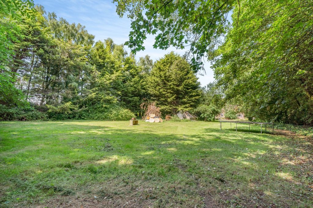 Land for saleBarnham Road, Eastergate, Chichester, West Sussex PO20 photo 2