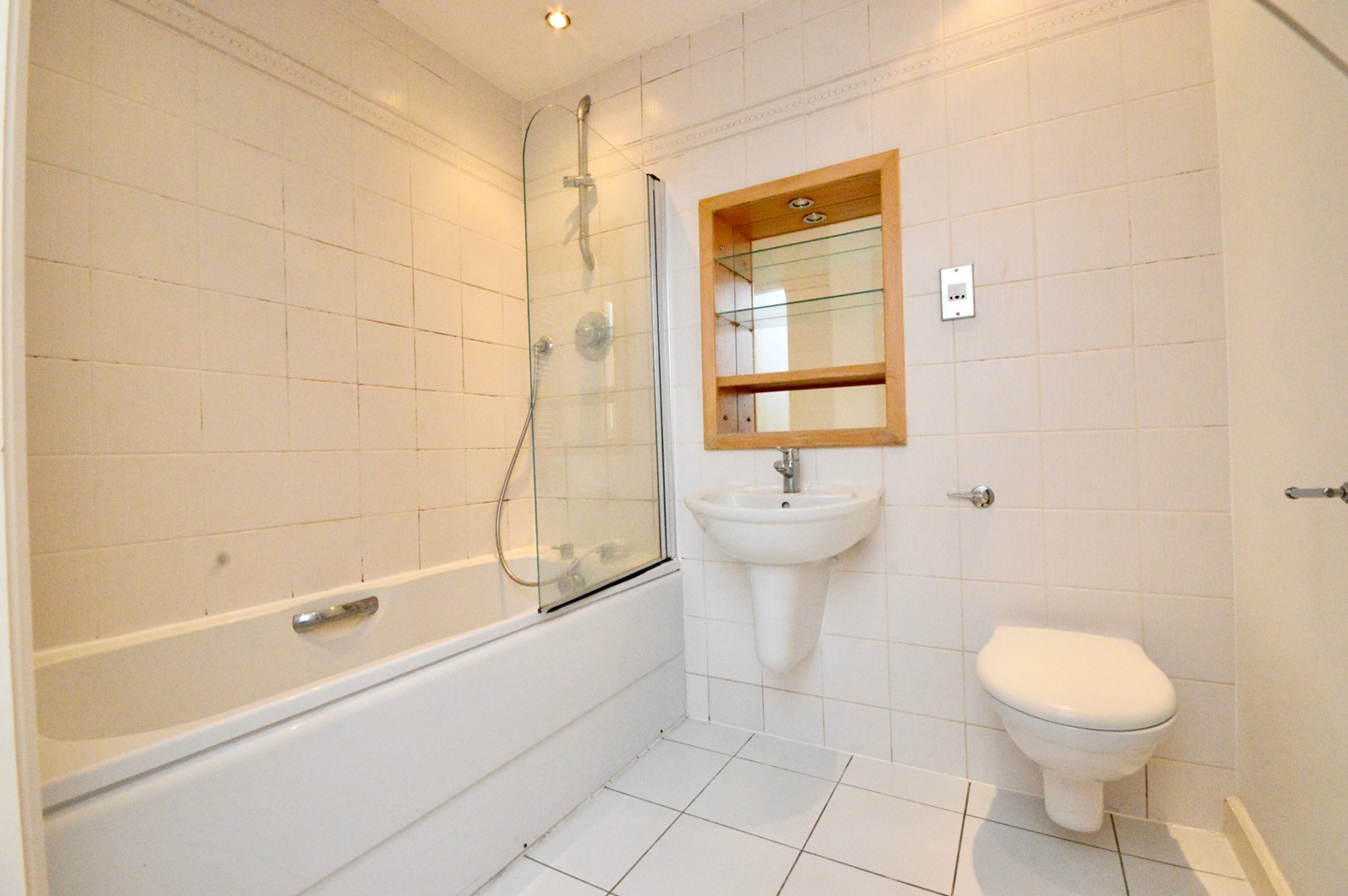 Additional image 8 of 2 Bed Flat, Balmoral Place, LS10, N1 7GU