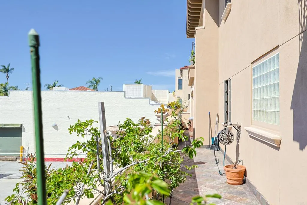 Additional image 77 of 120 C Avenue Unit 201, Coronado, CA 92118