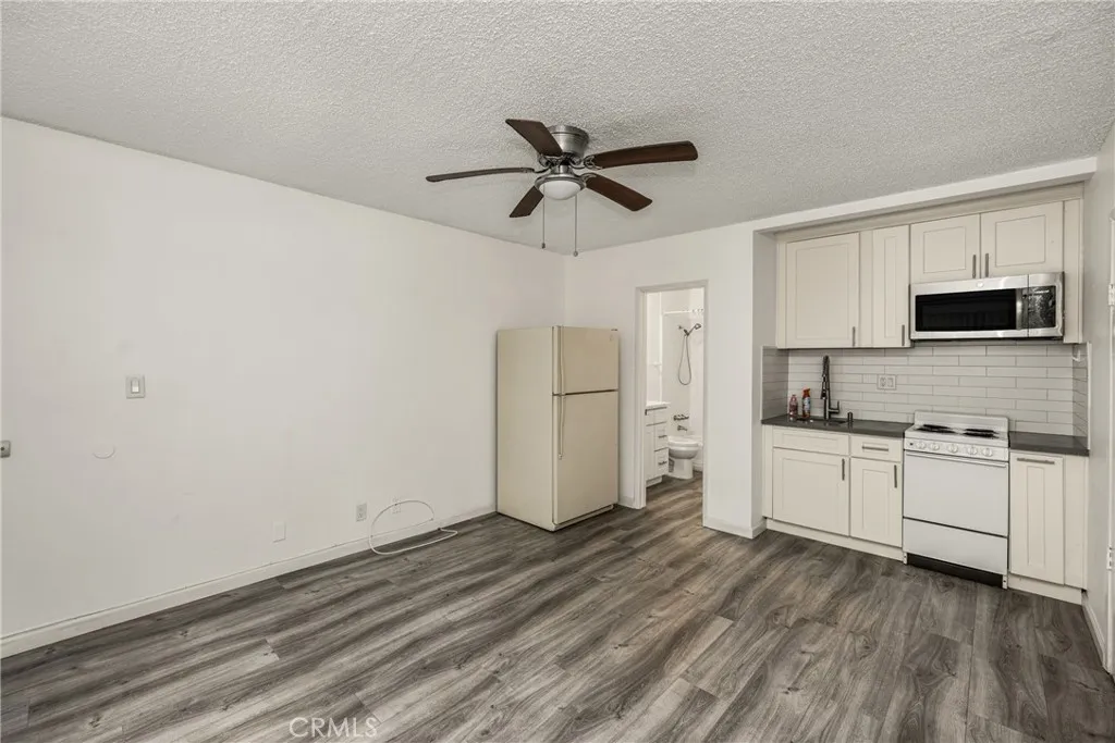 Additional image 13 of 16862 12th Street Unit 4, Sunset Beach, CA 90742