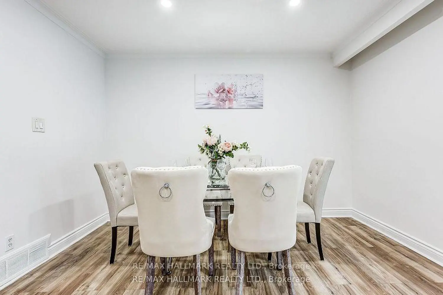 Additional image 5 of 51 Aurora Heights Drive