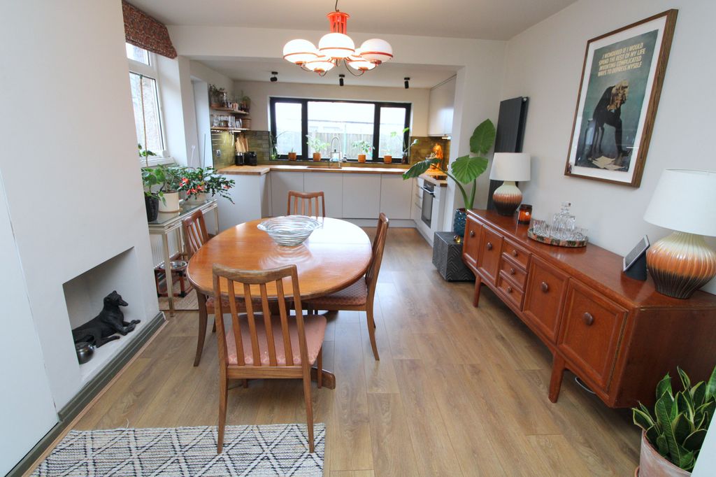 Additional image 13 of 3 bed flat for saleOakwood Road, Rhyl LL18