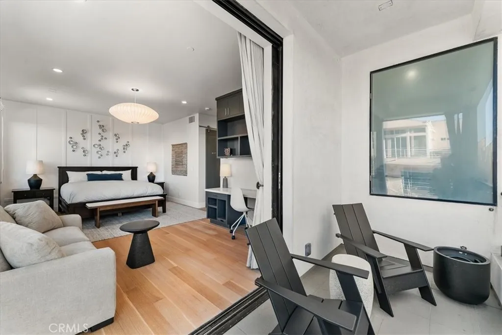 Additional image 18 of 228 38th St, Manhattan Beach, CA 90266