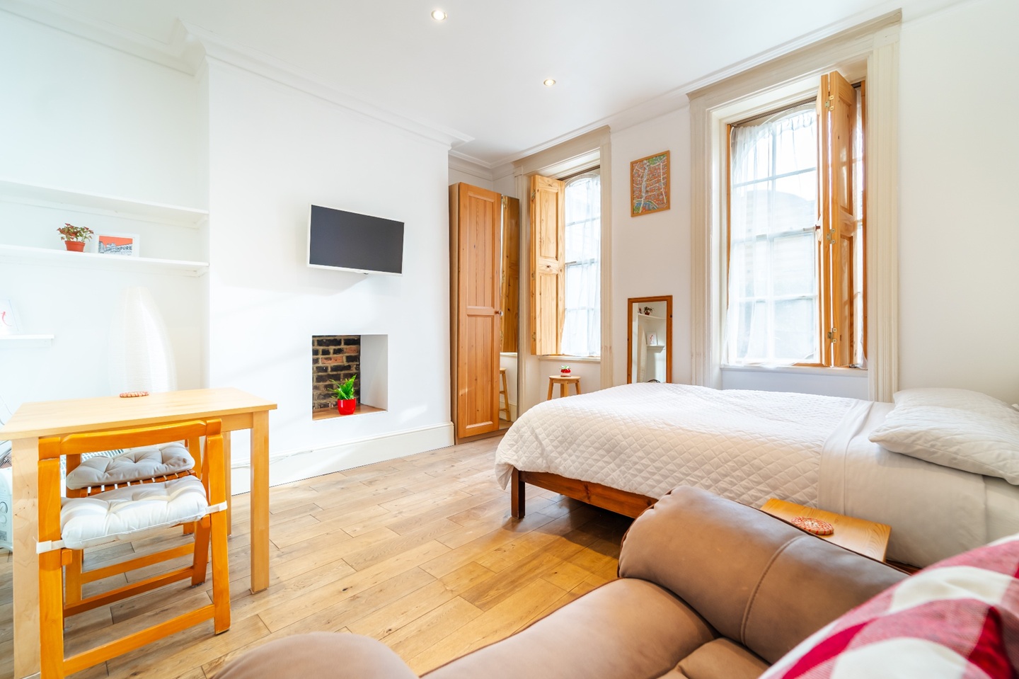 1 Bed Flat, Hackney Road, E2, N1 7GU