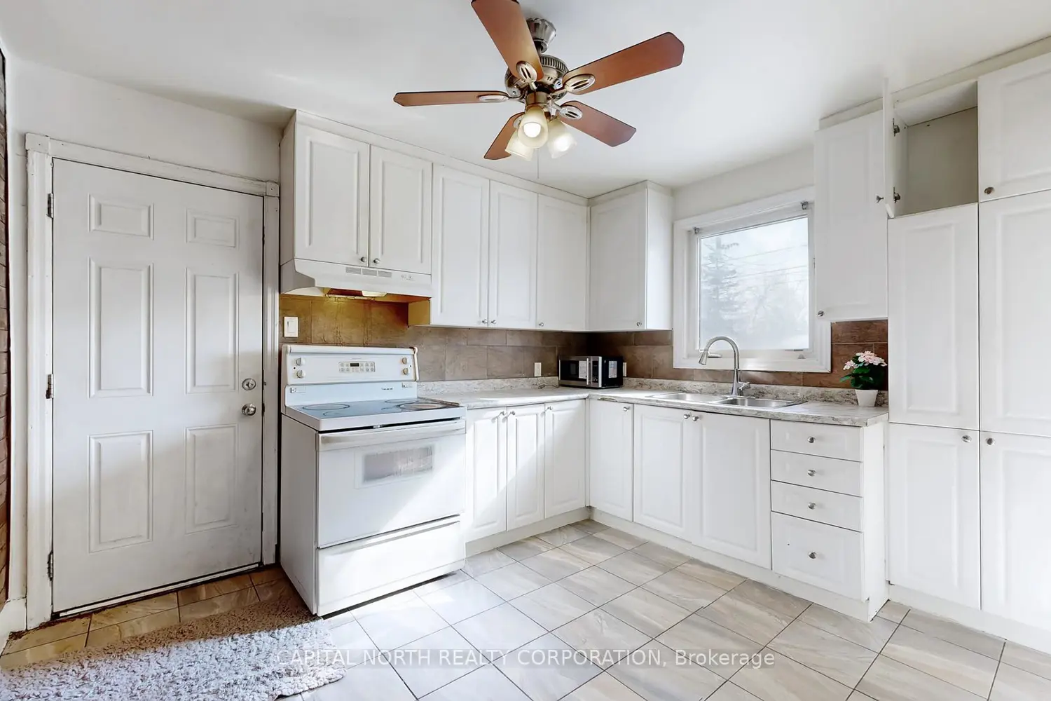 Additional image 5 of 77 Crosby Avenue