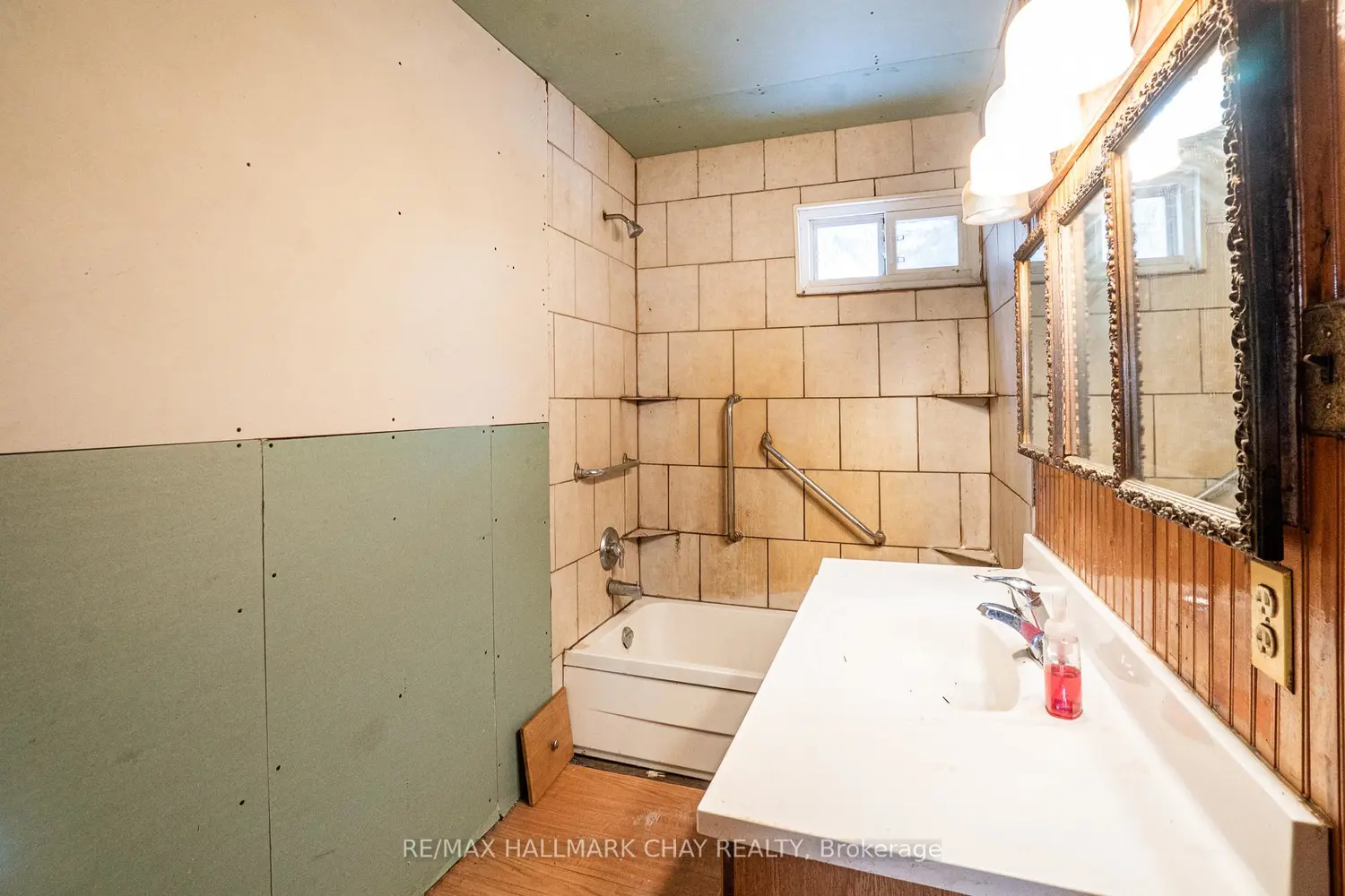 Additional image 8 of 24-30 Robert Road