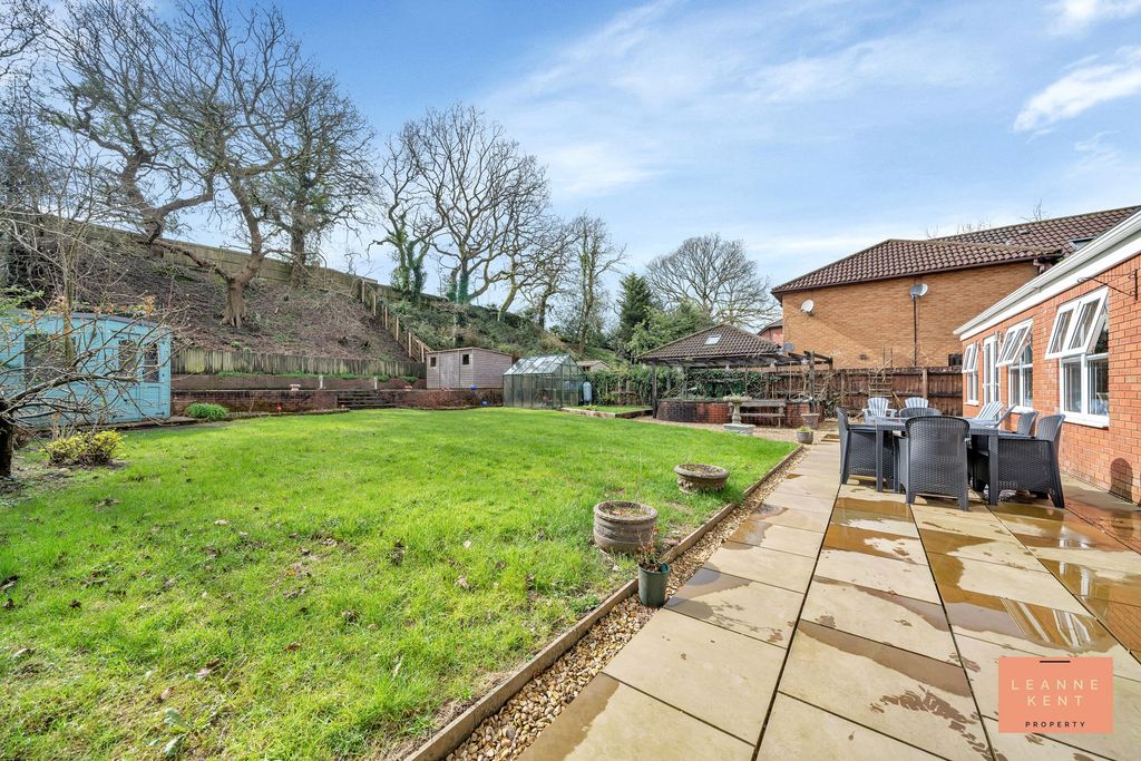 Additional image 41 of 5 bed detached house for saleRhyd Y Gwern Close, Rudry, Caerphilly CF83