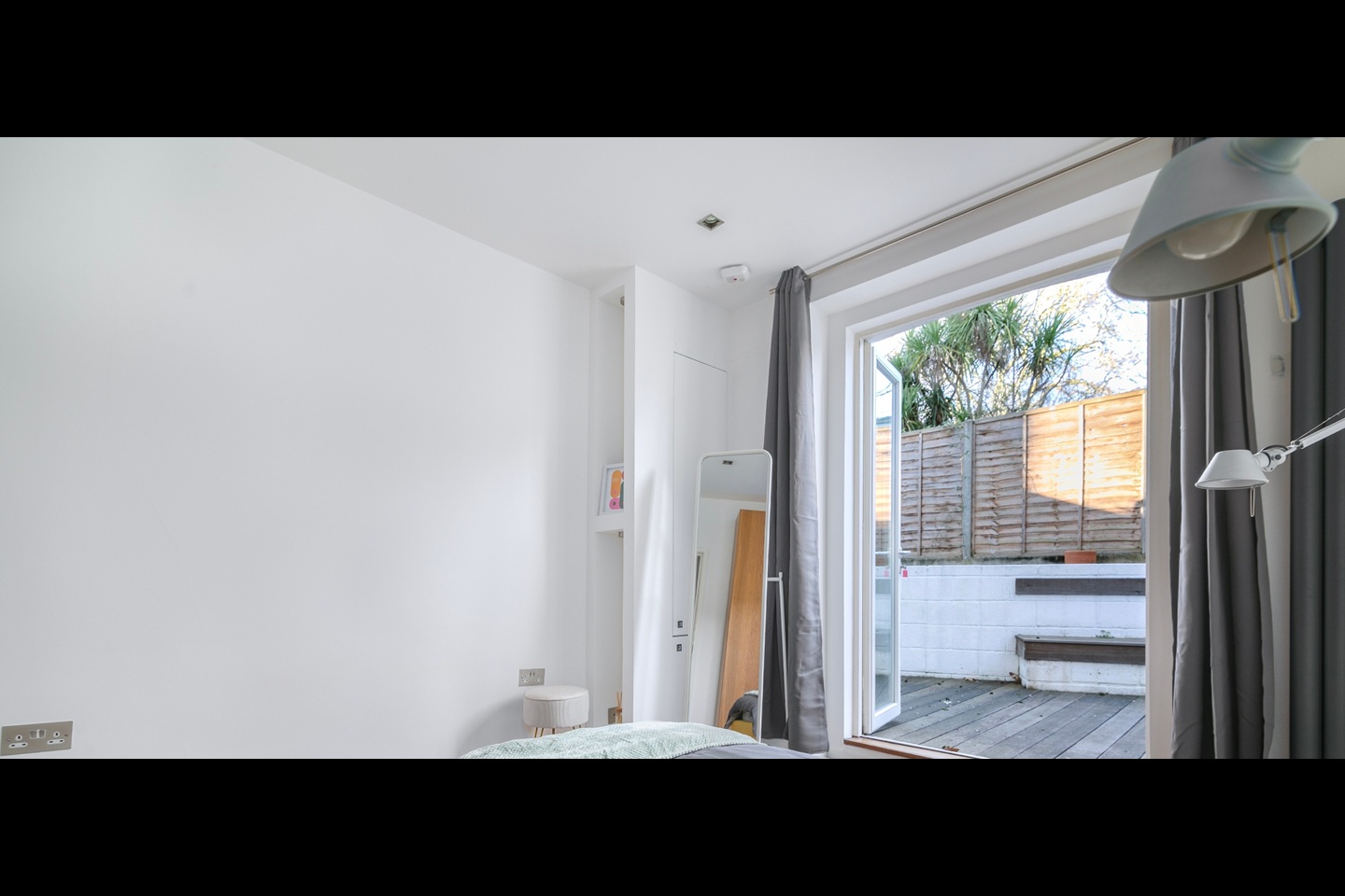 Additional image 2 of 2 Bed Flat, Highbury New Park, N5, N1 7GU