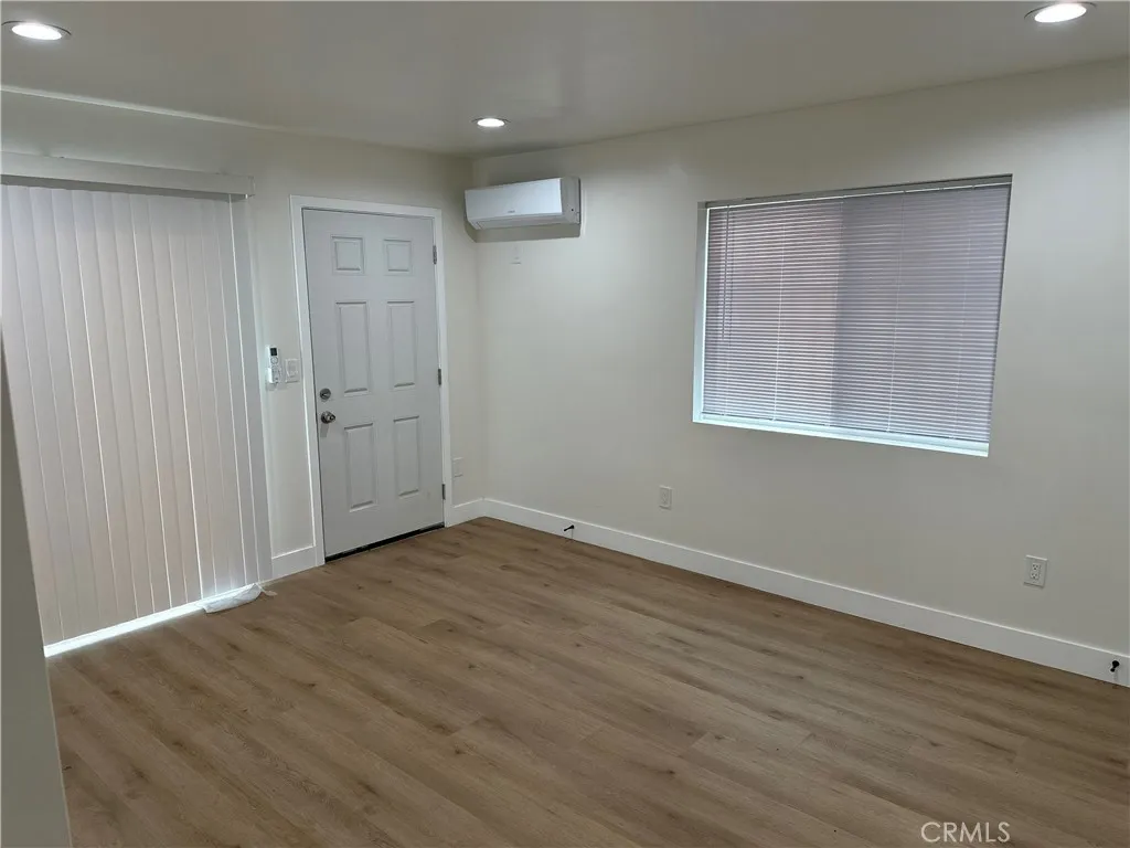 Additional image 20 of 2161 Myrtle ave, Long Beach, CA 90806