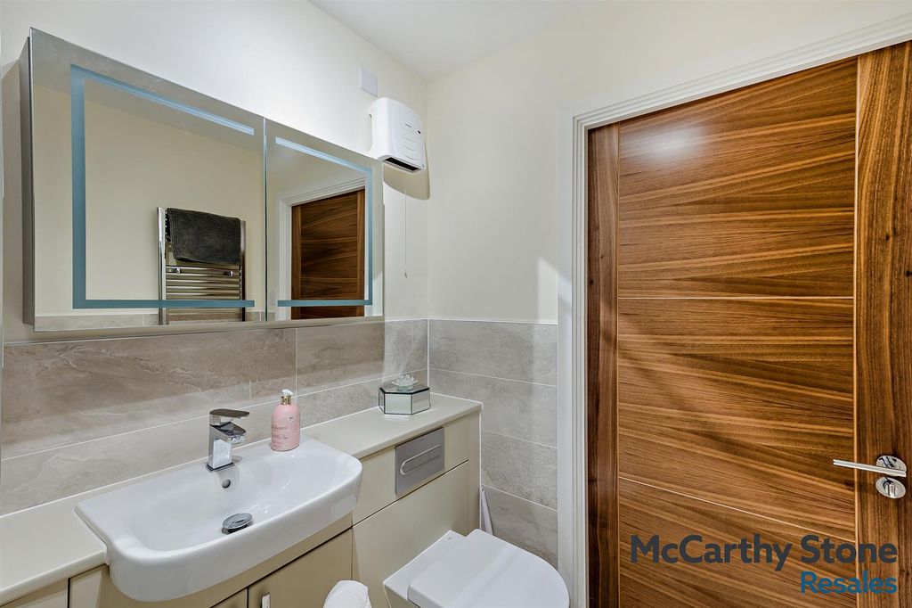 Additional image 14 of 2 bed flat for saleStapleton Court, Waller Grove, Swanland HU14