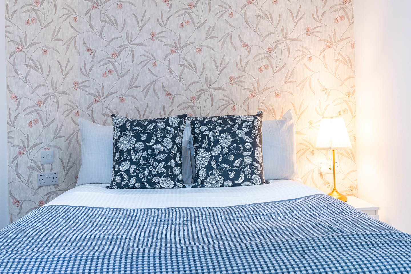 Additional image 14 of 3 Bed Flat, North End Road, W14, N1 7GU