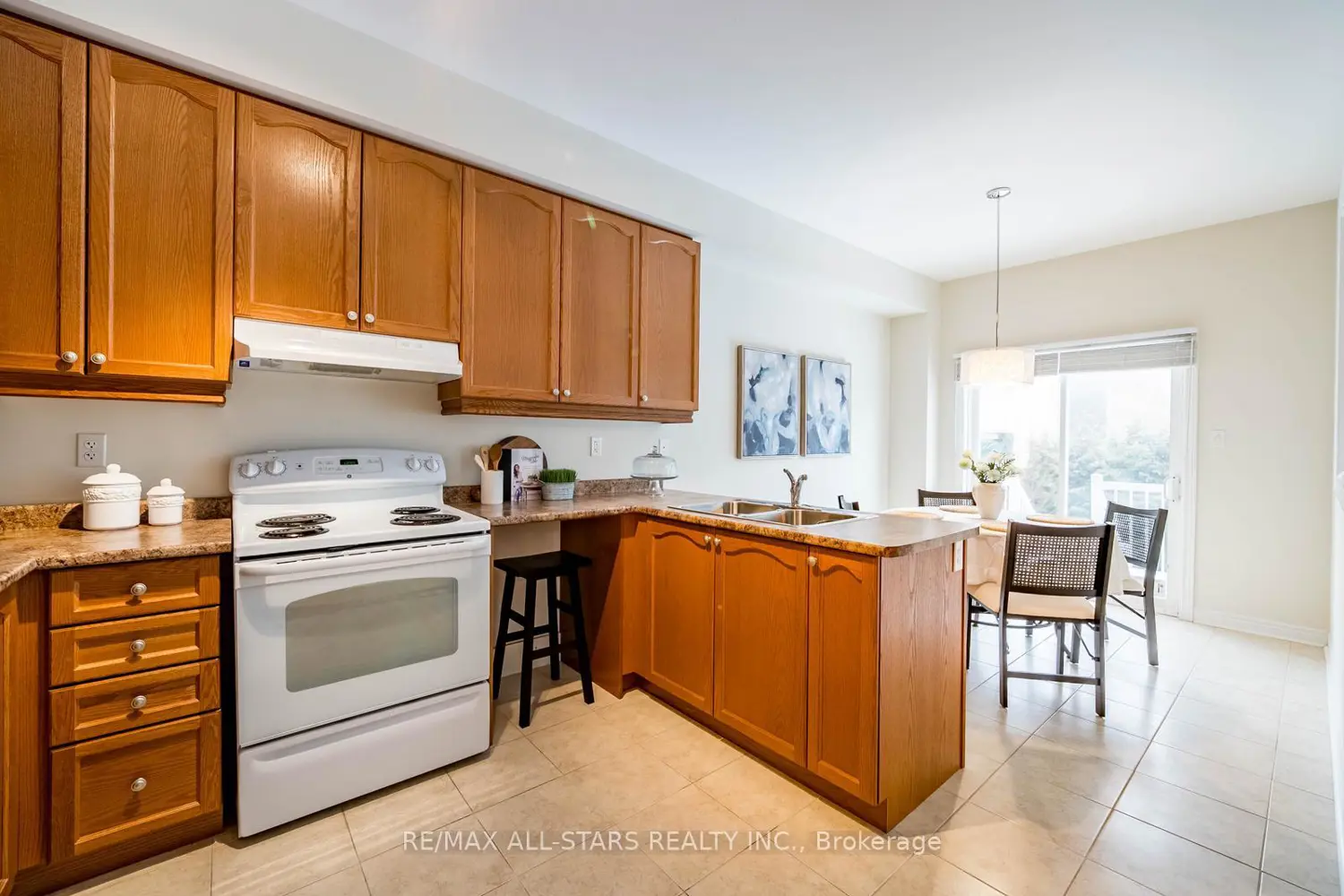 Additional image 8 of 18 Jonas Millway, Whitchurch-Stouffville