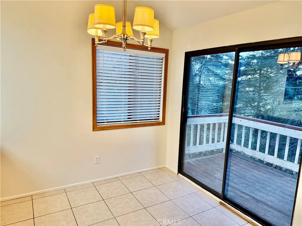 Additional image 16 of 28282 Larchmont Ln, Lake Arrowhead, CA 92352