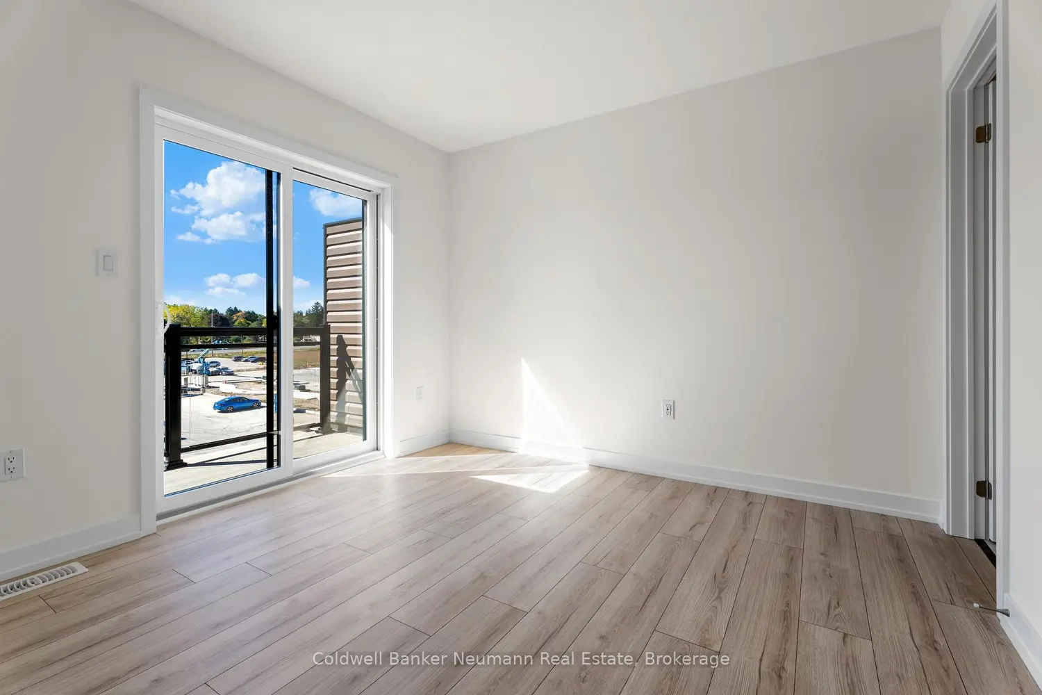 Additional image 13 of 940 St David Street 51