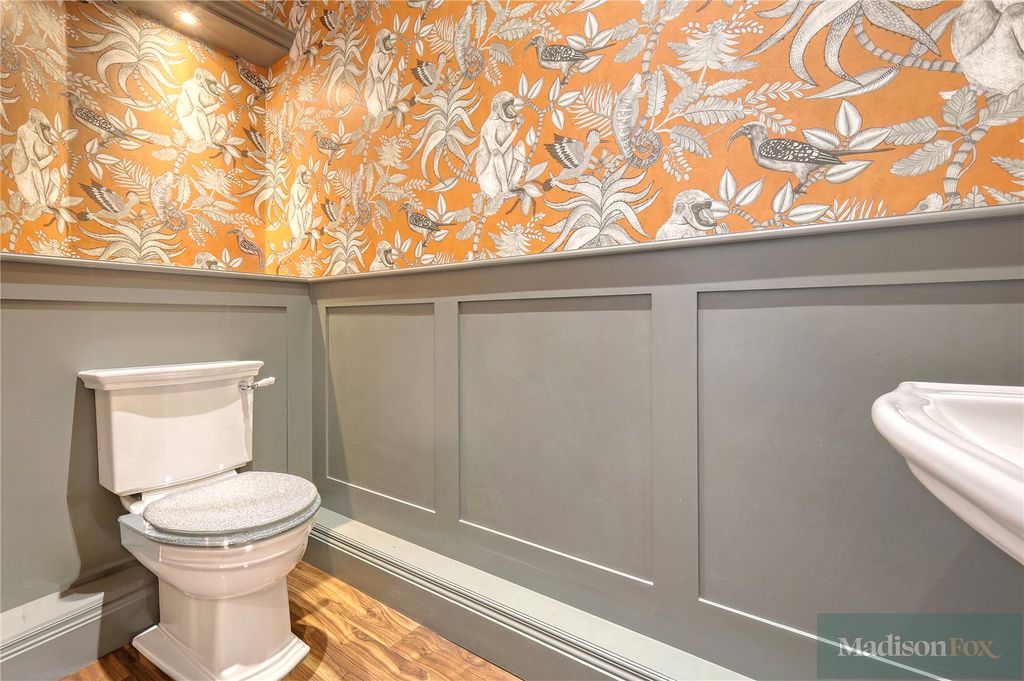 Additional image 39 of 4 bed flat for saleClaybury Hall, Regents Drive, Woodford Green IG8