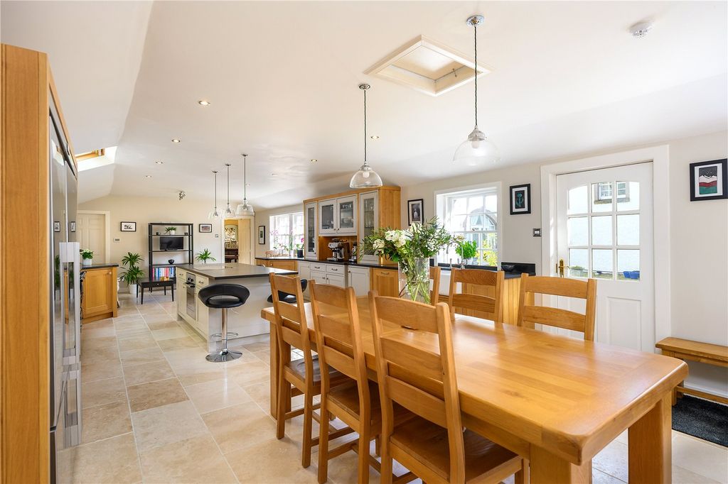 Additional image 3 of 9 bed detached house for saleThe Stables, Woodland Park, Alva, Clackmannanshire FK12