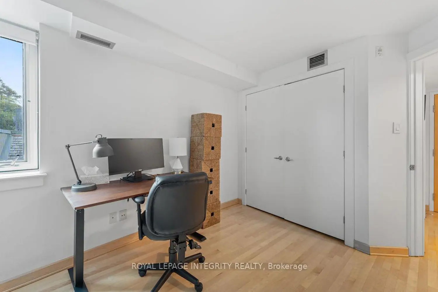 Additional image 10 of 29 Main Street 111