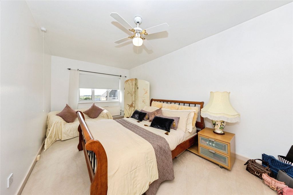 Additional image 32 of 5 bed detached house for saleSt. Illtyd Rise, Burry Port, Dyfed SA16