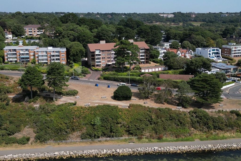 Additional image 24 of 3 bed flat for saleSandbanks Road, Poole, Dorset BH14
