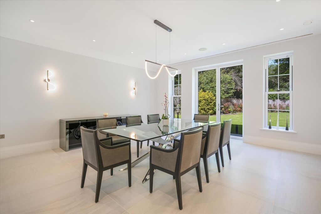 Additional image 10 of 6 bed detached house for saleHorsegate Ride, Ascot, Berkshire SL5
