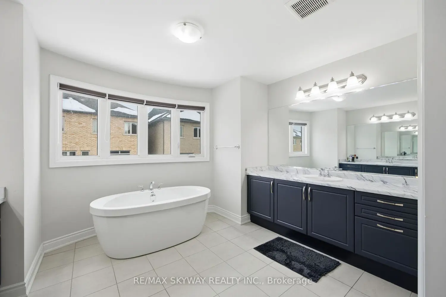 Additional image 10 of 22 Tamworth Court