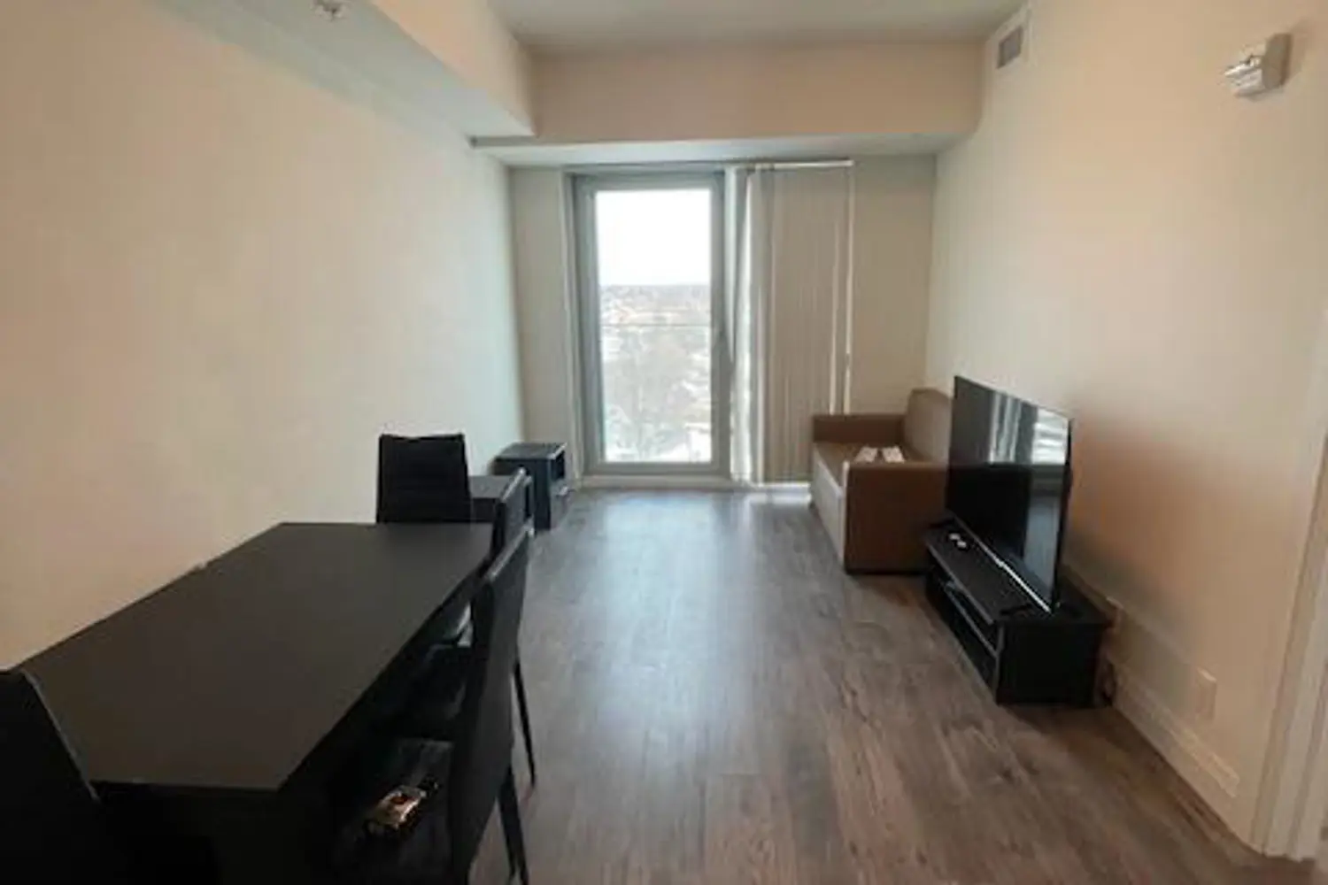 Additional image 4 of 652 Princess Street 1014