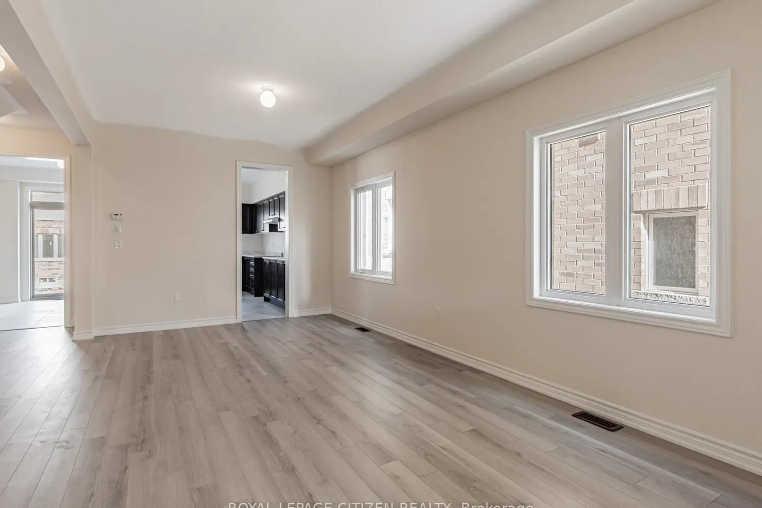 Additional image 3 of 4 Heather Fullerton Road