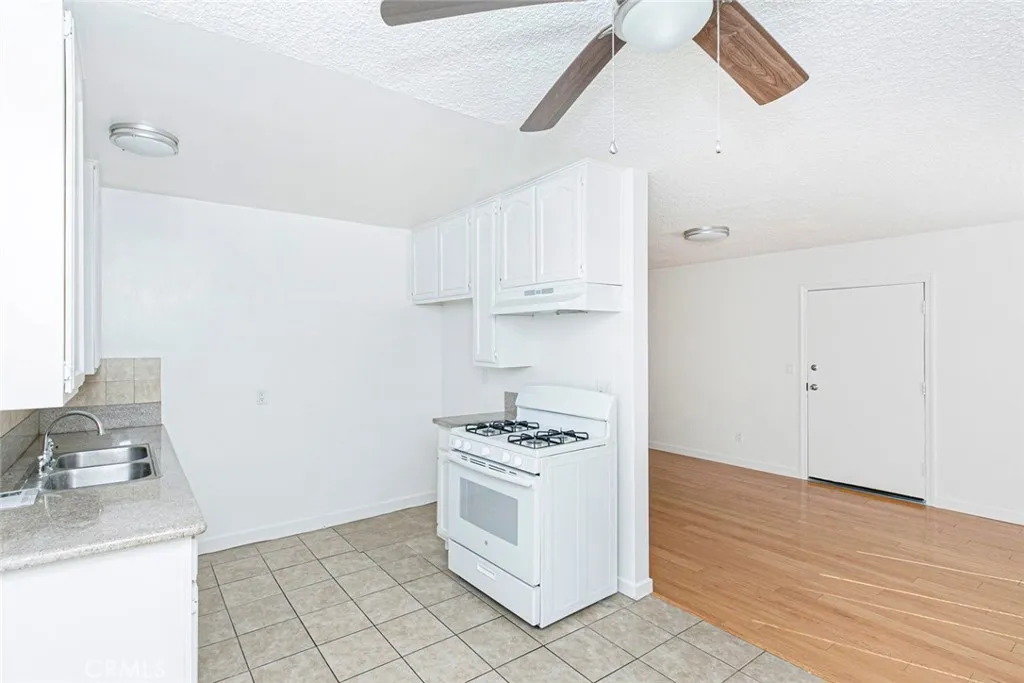 Additional image 11 of 11659 Hamlin Street Unit 6, North Hollywood, CA 91606