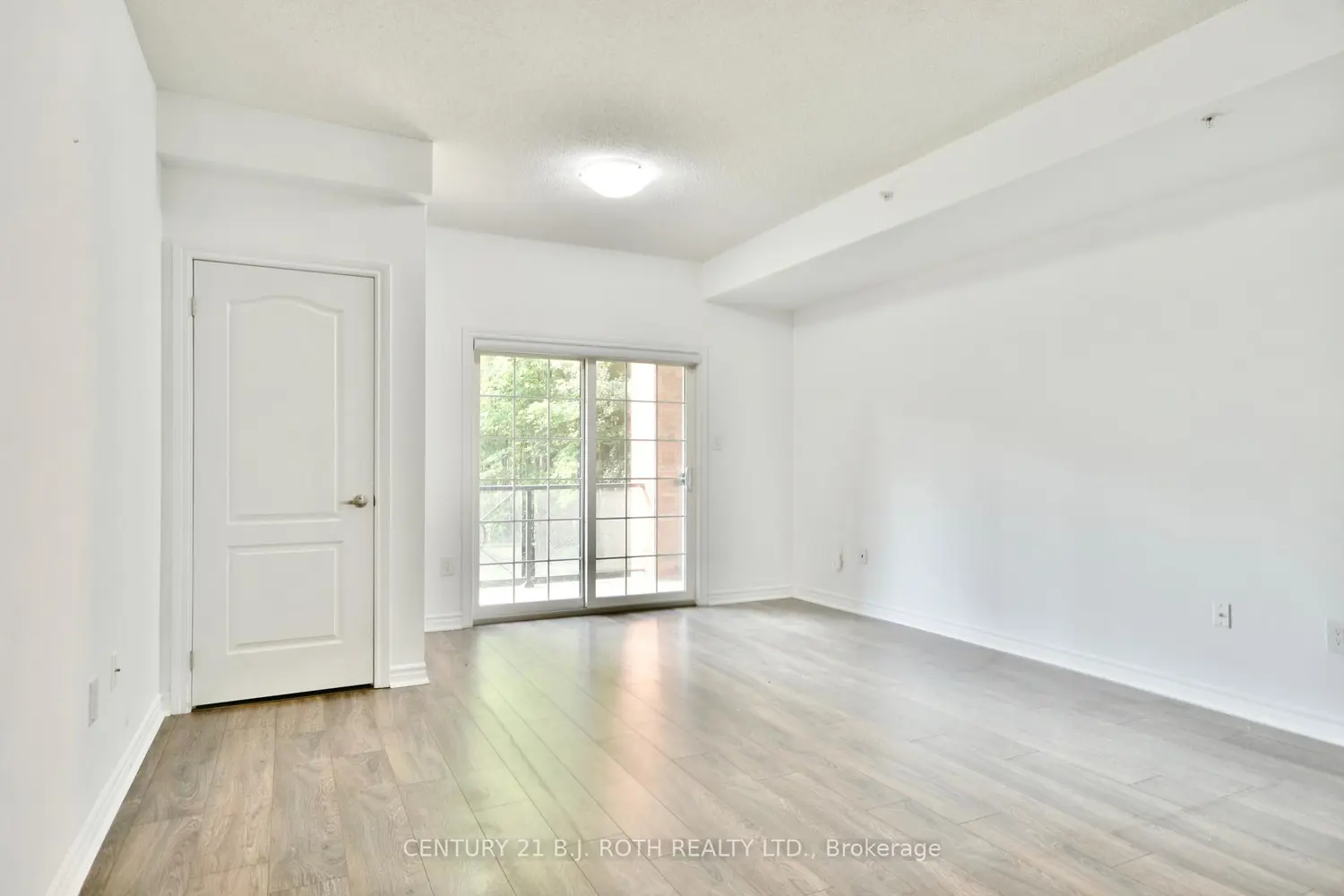 Additional image 9 of 43 Ferndale Drive 104