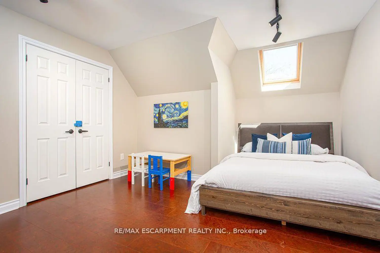 Additional image 13 of 27 Blackberry Place