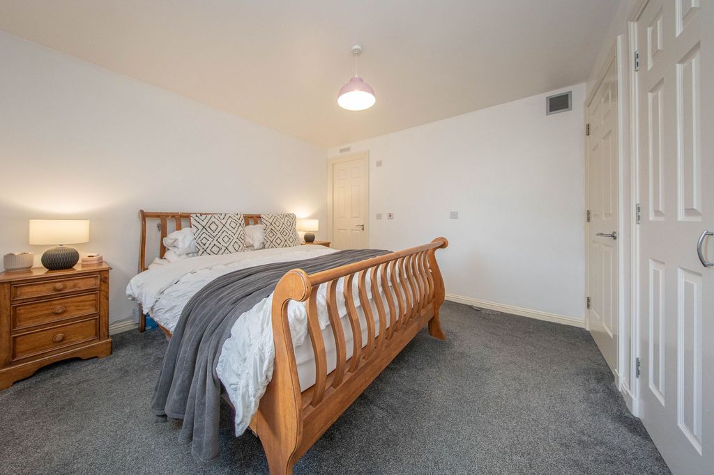 Additional image 12 of 2 bed flat for saleAlmondvale Lane, Livingston EH54