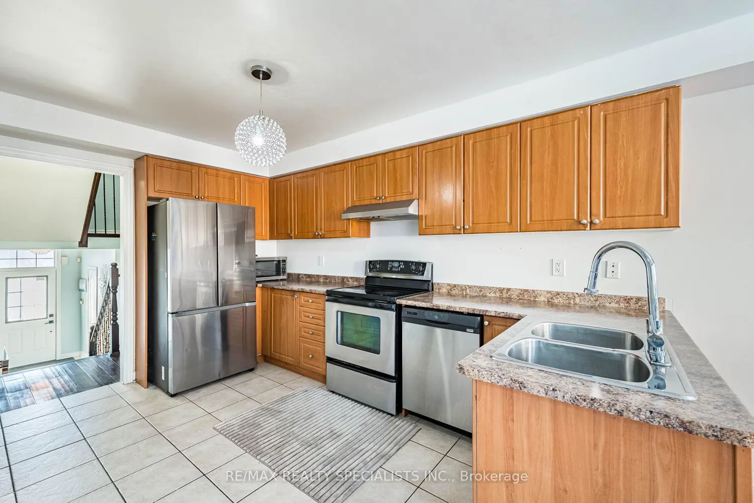 Additional image 11 of 43 Pefferlaw Circle