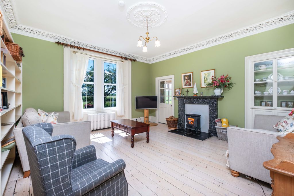 Additional image 3 of 4 bed detached house for saleAberlemno, Forfar DD8